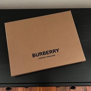 Burberry Scarf Box